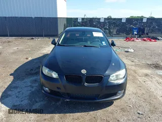 2008 BMW 3 Series 335i with VIN WBAWB73558P039588, listed as a IAAI auction lot 42450021 with 90,912 mi miles and . Bid and sale history available at DreamBid. Image 12.