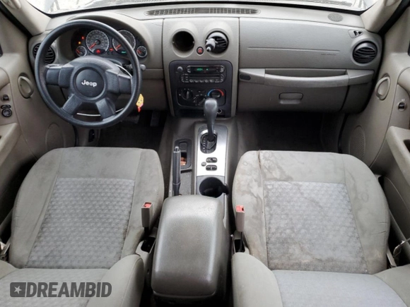 2005 Jeep Liberty Sport with VIN 1J4GK48K65W592508, listed as a Copart auction lot 84253564 with 145,375 mi miles and Salvage Title. Bid and sale history available at carsss.com. Image 8.