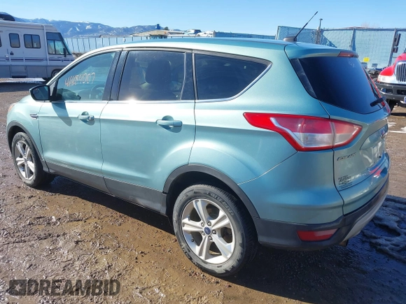 2013 Ford Escape SE z VIN 1FMCU9GX3DUC55471, wystawiony jako IAAI lot #41484007 z przebiegiem 174 381 mil mil oraz . Historia ofert i sprzedaży dostępna na DreamBid. Obrazek 3.
