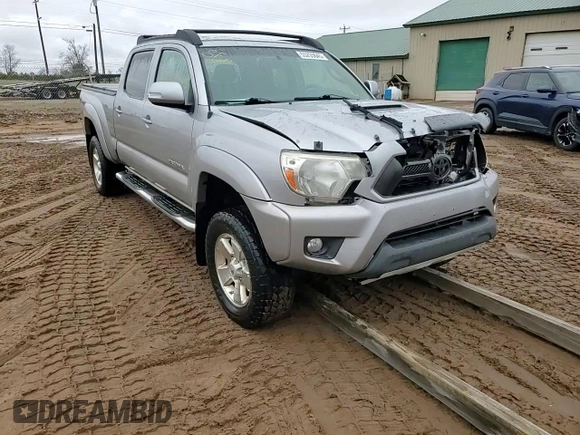 2014 Toyota Tacoma with VIN 5TFMU4FN8EX019541, listed as a Copart auction lot 55295645 with 206,725 mi miles and Clean title. Bid and sale history available at DreamBid. Image 13.