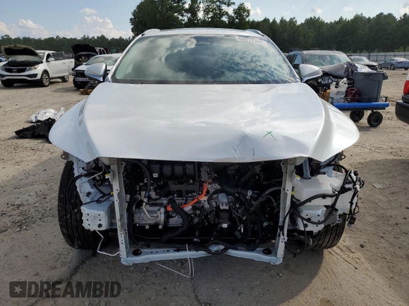 2024 Lexus RX with VIN 2T2BBMCA8RC042459, listed as a Copart auction lot 68277324 with 2,426 mi miles and Salvage Title. Bid and sale history available at carsss.com. Image 5.