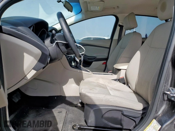 2015 Ford Focus SE with VIN 1FADP3F27FL313650, listed as a Copart auction lot 57183745 with 95,413 mi miles and Clean title. Bid and sale history available at DreamBid. Image 7.