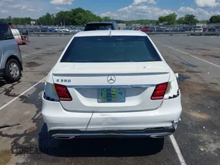 2014 Mercedes-Benz E 350 Sport with VIN WDDHF5KB5EA986890, listed as a IAAI auction lot 42169451 with 108,782 mi miles and . Bid and sale history available at DreamBid. Image 16.