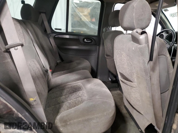 2002 GMC Envoy SLT with VIN 1GKDT13S022462940, listed as a Copart auction lot 45882995 with 232,828 mi miles and Clean Title. Bid and sale history available at carsss.com. Image 11.