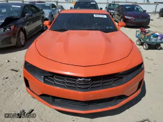 2019 Chevrolet Camaro 2LT with VIN 1G1FC1RS8K0118286, listed as a Copart auction lot 69483384 with 52,920 mi miles and Salvage Title. Bid and sale history available at carsss.com. Image 5.