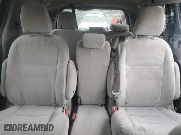 2015 Toyota Sienna LE AAS with VIN 5TDKK3DC5FS550258, listed as a Copart auction lot 58069915 with 138,260 mi miles and Salvage title. Bid and sale history available at DreamBid. Image 10.
