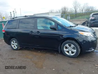 2013 Toyota Sienna LE AAS with VIN 5TDKK3DC8DS401419, listed as a IAAI auction lot 42007146 with 182,651 mi miles. Bid and sale history available at carsss.com. Image 13.