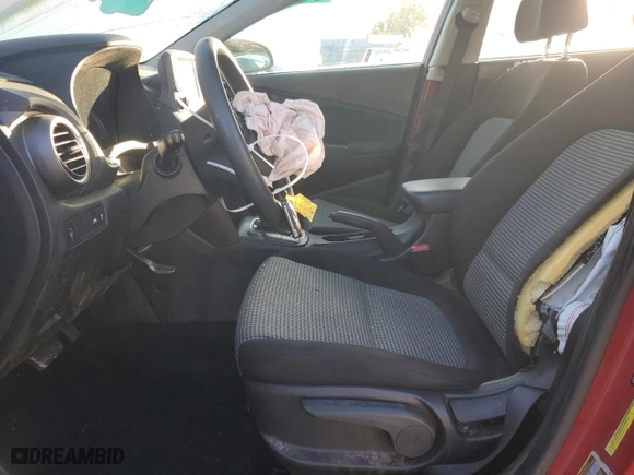 2021 Hyundai Kona SE with VIN KM8K1CAA8MU703886, listed as a Copart auction lot 77982794 with 80,330 mi miles and Salvage Title. Bid and sale history available at carsss.com. Image 7.