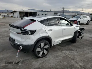 2023 Volvo C40 Recharge Pure Electric Ultimate with VIN YV4ED3GM8P2037040, listed as a Copart auction lot 37162894 with Not Provided miles. Bid and sale history available at carsss.com. Image 3.