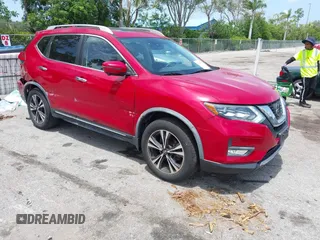 2017 Nissan Rogue S with VIN JN8AT2MV5HW284820, listed as a IAAI auction lot 42629960 with 33,345 mi miles and . Bid and sale history available at DreamBid. Image 1.
