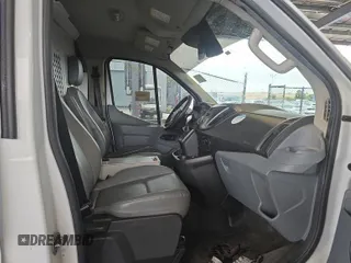 2016 Ford Transit Cargo z VIN 1FTYE1YM9GKB18600, wystawiony jako IAAI lot #42726792 z przebiegiem 127 434 mil mil oraz . Historia ofert i sprzedaży dostępna na DreamBid. Obrazek 24.