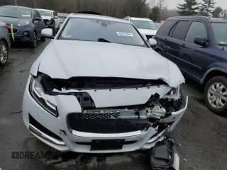 2018 Jaguar XF 35t Portfolio Ltd Edition with VIN SAJBN4EV4JCY53315, listed as a Copart auction lot 45312204 with 54,926 mi miles and Salvage Title. Bid and sale history available at carsss.com. Image 5.