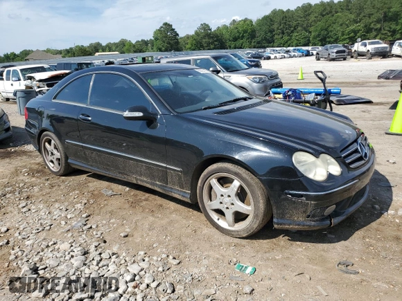 2004 Mercedes-Benz CLK 500 with VIN WDBTJ75J94F071171, listed as a Copart auction lot 60000435 with 204,585 mi miles and Clean title. Bid and sale history available at DreamBid. Image 4.