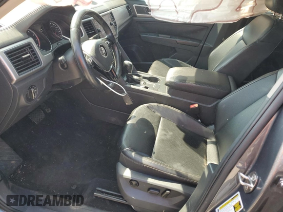 2018 Volkswagen Atlas SE with VIN 1V2CR2CA7JC563628, listed as a Copart auction lot 53817815 with 128,292 mi miles and Salvage title. Bid and sale history available at DreamBid. Image 7.