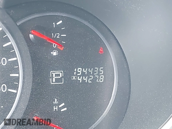 2017 Nissan Quest SV z VIN JN8AE2KP7H9165857, wystawiony jako IAAI lot #42083737 z przebiegiem 194 435 mil mil oraz . Historia ofert i sprzedaży dostępna na DreamBid. Obrazek 15.