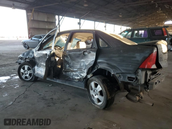 2003 Ford Focus ZTS with VIN 1FAFP38Z93W284312, listed as a Copart auction lot 81975394 with 212,483 mi miles and Salvage Title. Bid and sale history available at carsss.com. Image 2.