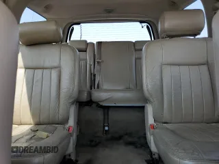 2006 Lincoln Navigator Luxury с VIN 5LMFU27576LJ28988, выставлен на аукционе Copart как лот 62513065 с пробегом 165 560 миль миль и Чистый • Clean title. История ставок и продаж доступна на DreamBid. Изображение 10.