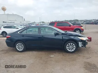 2016 Toyota Camry XLE with VIN 4T4BF1FK6GR546618, listed as a IAAI auction lot 41948177 with 173,083 mi miles. Bid and sale history available at carsss.com. Image 14.