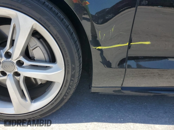 2018 Audi A8 z VIN WAU44AFD0JN000880, wystawiony jako Copart lot #54751235 z przebiegiem 76 161 mil mil oraz Szkody całkowita. Historia ofert i sprzedaży dostępna na DreamBid. Obrazek 12.