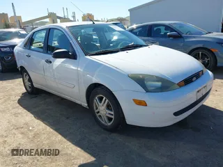 2003 Ford Focus SE z VIN 1FAFP34Z43W273837, wystawiony jako IAAI lot #41635612 z przebiegiem 152 028 mil mil oraz . Historia ofert i sprzedaży dostępna na DreamBid. Obrazek 1.