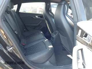 2024 Audi S5 Sportback Premium Plus z VIN WAUC4CF58RA071005, wystawiony jako IAAI lot #42154760 z przebiegiem 11 149 mil mil oraz . Historia ofert i sprzedaży dostępna na DreamBid. Obrazek 8.