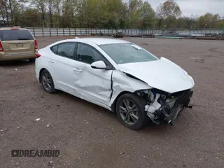 2018 Hyundai Elantra SEL z VIN 5NPD84LF8JH346268, wystawiony jako IAAI lot #40816239 z przebiegiem 39 631 mil mil oraz . Historia ofert i sprzedaży dostępna na DreamBid. Obrazek 1.