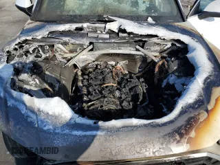 2022 Audi Q5 S line Premium Plus z VIN WA1EAAFY2N2007933, wystawiony jako Copart lot #83675384 z przebiegiem Nie podano mil oraz Szkoda całkowita • Salvage title. Historia ofert i sprzedaży dostępna na DreamBid. Obrazek 12.