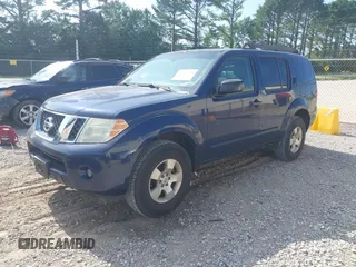 2010 Nissan Pathfinder SE z VIN 5N1AR1NNXAC605417, wystawiony jako IAAI lot #42317325 z przebiegiem 199 635 mil mil oraz . Historia ofert i sprzedaży dostępna na DreamBid. Obrazek 2.