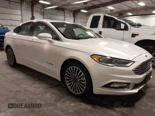 2017 Ford Fusion Hybrid Titanium с VIN 3FA6P0RU6HR301711, выставлен на аукционе IAAI как лот 41622365 с пробегом 110 327 миль миль и . История ставок и продаж доступна на DreamBid. Изображение 1.