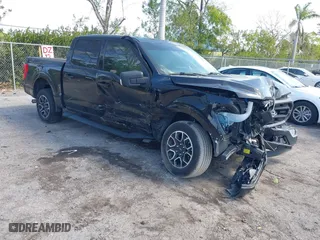 2021 Ford F-150 XL with VIN 1FTEW1C85MFA02289, listed as a IAAI auction lot 41646219 with 62,525 mi miles. Bid and sale history available at carsss.com. Image 1.