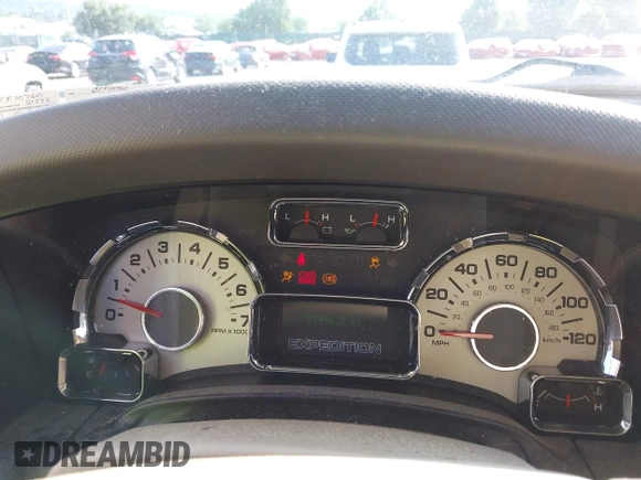 2012 Ford Expedition XLT with VIN 1FMJU1J53CEF10760, listed as a IAAI auction lot 42557609 with 81,996 mi miles and . Bid and sale history available at DreamBid. Image 7.
