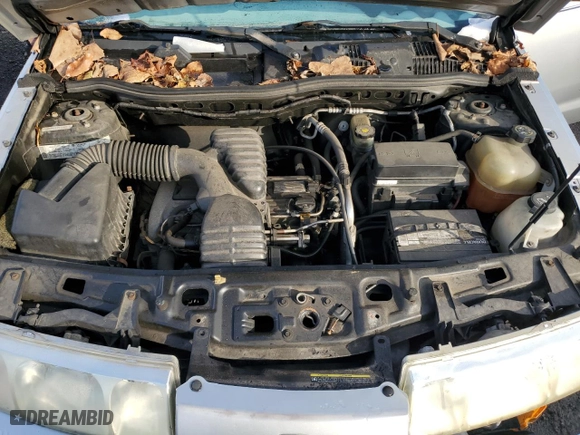 2005 Saturn VUE with VIN 5GZCZ33D85S826561, listed as a Copart auction lot 83586104 with 144,619 mi miles and Salvage Title. Bid and sale history available at carsss.com. Image 11.