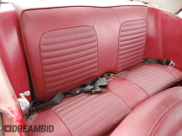 1966 Ford Mustang z VIN 6R07T204871, wystawiony jako Copart lot #47896195 z przebiegiem 45 732 mil mil oraz Czysty tytuł • Clean title. Historia ofert i sprzedaży dostępna na DreamBid. Obrazek 10.