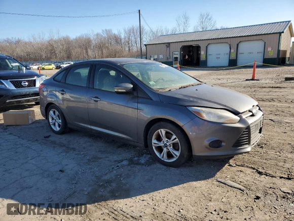 2014 Ford Focus SE with VIN 1FADP3F22EL439543, listed as a Copart auction lot 47084845 with 129,274 mi miles and Clean Title. Bid and sale history available at carsss.com. Image 4.