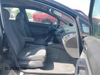 2008 Honda Civic LX with VIN 2HGFA16578H302538, listed as a IAAI auction lot 42091026 with 170,050 mi miles and . Bid and sale history available at DreamBid. Image 5.