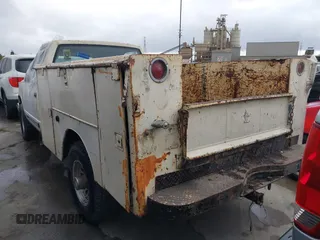 1989 GMC Sierra 1500 with VIN 1GTGC24K2KE504519, listed as a IAAI auction lot 41739839 with 306,714 mi miles and . Bid and sale history available at DreamBid. Image 3.