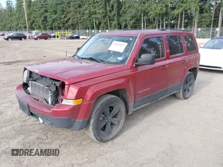 2016 Jeep Patriot Latitude with VIN 1C4NJPFB8GD562445, listed as a IAAI auction lot 42513967 with 87,991 mi miles and . Bid and sale history available at DreamBid. Image 18.