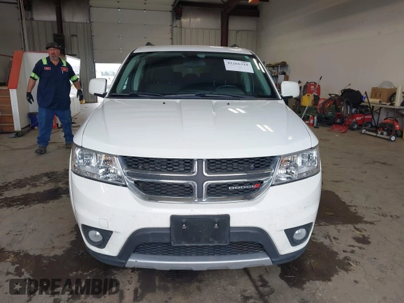 2018 Dodge Journey SXT with VIN 3C4PDDBGXJT469945, listed as a IAAI auction lot 42266310 with 121,871 mi miles and . Bid and sale history available at DreamBid. Image 12.