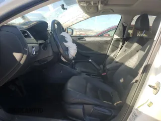 2011 Volkswagen Jetta SEL с VIN 3VWGX7AJ1BM006459, выставлен на аукционе Copart как лот 88080885 с пробегом 176 348 миль миль и Списание • Salvage title. История ставок и продаж доступна на DreamBid. Изображение 7.