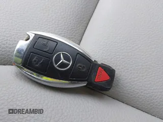 2011 Mercedes-Benz GL-Class GL 450 with VIN 4JGBF7BE2BA736553, listed as a IAAI auction lot 41316716 with Not Provided miles. Bid and sale history available at carsss.com. Image 11.