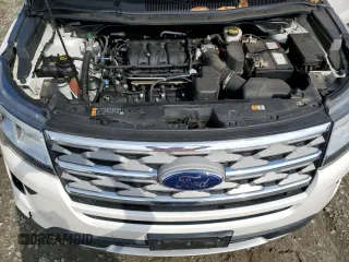 2018 Ford Explorer XLT z VIN 1FM5K8D88JGA61972, wystawiony jako Copart lot #52791995 z przebiegiem 73 648 mil mil oraz Szkoda całkowita • Salvage title. Historia ofert i sprzedaży dostępna na DreamBid. Obrazek 12.