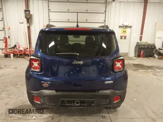 2021 Jeep Renegade Latitude z VIN ZACNJDBBXMPM41852, wystawiony jako IAAI lot #41598449 z przebiegiem 86 215 mil mil oraz . Historia ofert i sprzedaży dostępna na DreamBid. Obrazek 17.