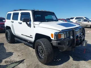 2006 Hummer H3 z VIN 5GTDN136X68112252, wystawiony jako IAAI lot #41865419 z przebiegiem 200 821 mil mil oraz . Historia ofert i sprzedaży dostępna na DreamBid. Obrazek 1.