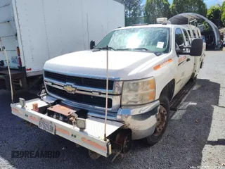 2009 Chevrolet Silverado 3500HD with VIN 1GBHK79K79E156633, listed as a IAAI auction lot 42610304 with Not provided miles and . Bid and sale history available at DreamBid. Image 1.
