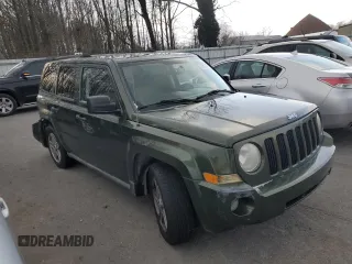 2007 Jeep Patriot Sport with VIN 1J8FF28W57D325641, listed as a Copart auction lot 45924175 with 115,048 mi miles and Salvage Title. Bid and sale history available at DreamBid. Image 4.