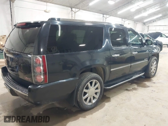 2012 GMC Yukon XL Denali with VIN 1GKS2MEF9CR323393, listed as a IAAI auction lot 41983097 with Not Provided miles. Bid and sale history available at carsss.com. Image 4.