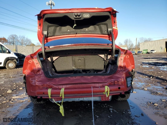2019 Volvo S60 R-Design with VIN 7JRA22TM7KG000985, listed as a Copart auction lot 84938614 with 63,240 mi miles and Salvage Title. Bid and sale history available at carsss.com. Image 6.