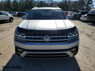 2018 Volkswagen Atlas 3.6L V6 SEL with VIN 1V2RR2CA4JC573592, listed as a Copart auction lot 48073945 with 84,582 mi miles and Salvage Title. Bid and sale history available at carsss.com. Image 5.