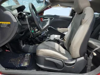 2013 Hyundai Veloster w/Gray Int с VIN KMHTC6AD1DU085546, выставлен на аукционе Copart как лот 58467755 с пробегом 130 932 миль миль и Списание • Salvage title. История ставок и продаж доступна на DreamBid. Изображение 7.
