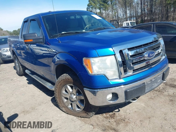 2014 Ford F-150 XL with VIN 1FTFX1EF2EFC25761, listed as a IAAI auction lot 41610999 with 265,989 mi miles. Bid and sale history available at carsss.com. Image 1.